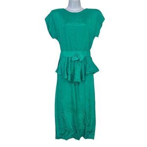 Vintage 80s Brioche Sheath Dress Womens M Green Short Sleeve Peplum